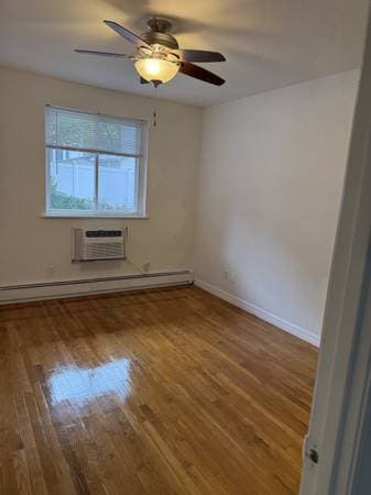 1BR/1BA Apartment · Valley Stream photo 2
