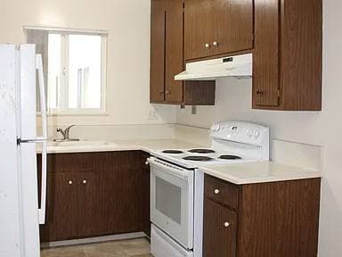 2BR/1BA Apartment on Mendocino Ave · Santa Rosa photo 1