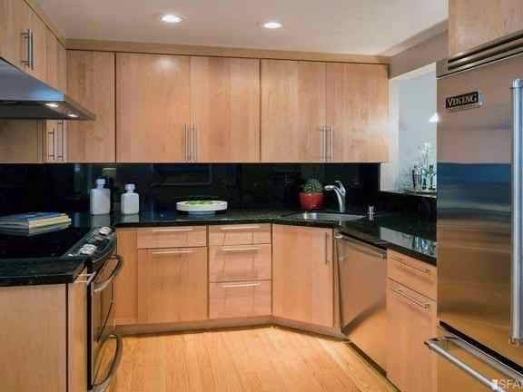 2BR/2BA Condo · San Francisco photo 2