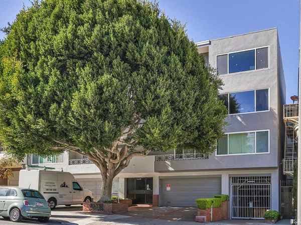 2BR/2BA Condo · San Francisco photo 5