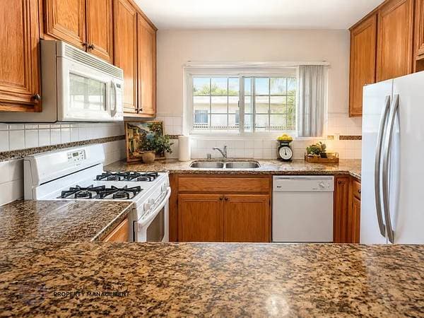 1BR/1BA Other · Vista photo 3