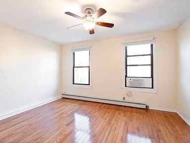 1BR/1BA Apartment on E 2nd St Unit 3 · Brooklyn photo 4