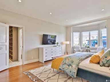 1BR/1BA Apartment on Pacific Ave · San Francisco photo 4