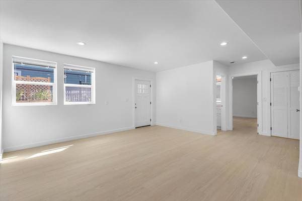 2BR/2BA Apartment on Lafayette St · Alameda photo 3