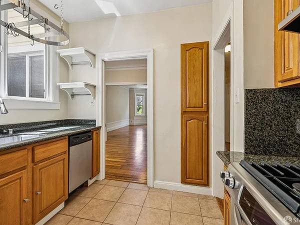 1BR/1BA Apartment on Webster St · San Francisco photo 2