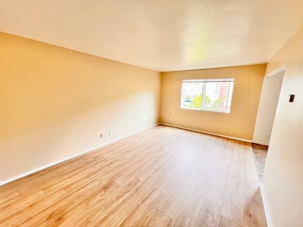 1BR/1BA Apartment on 139th St · Jamaica photo 4