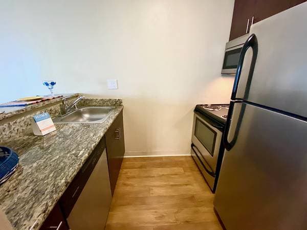 1BR/1BA Apartment on Creekside Drive · Walnut Creek photo 5
