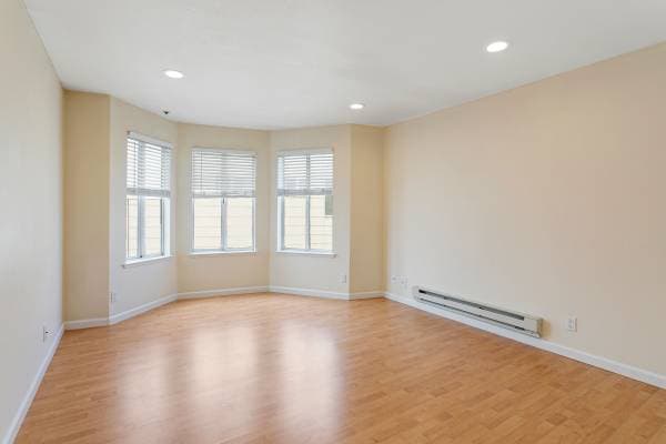 4BR/2BA Flat · San Francisco photo 1