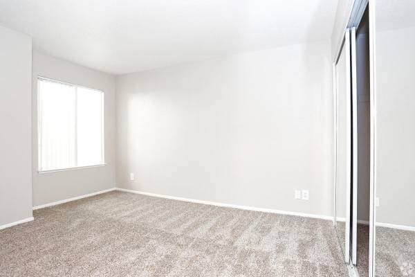 2BR/2BA Apartment on San Jose Drive · Antioch photo 1