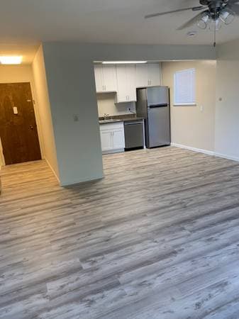 1BR/1BA Apartment · Belmont photo 4