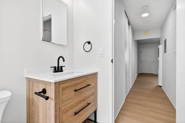 2BR/2BA Apartment · San Rafael photo 1