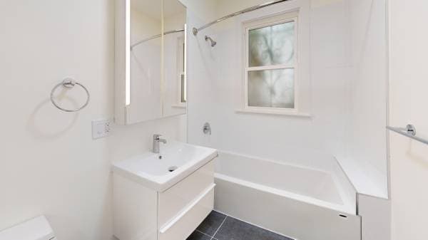2BR/1BA Apartment on Duboce · San Francisco photo 3