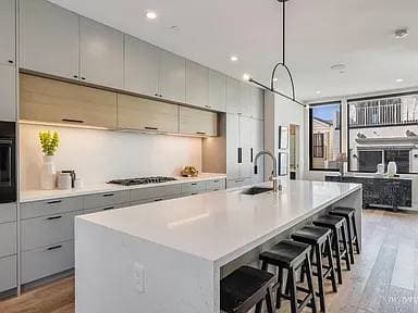1BR/1BA Single Family House on Hickory St · San Francisco photo 2