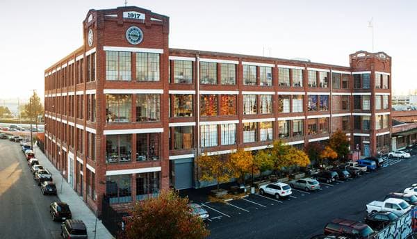 1BR/1BA Loft on Calcot Pl Apt 110 · Oakland photo 1