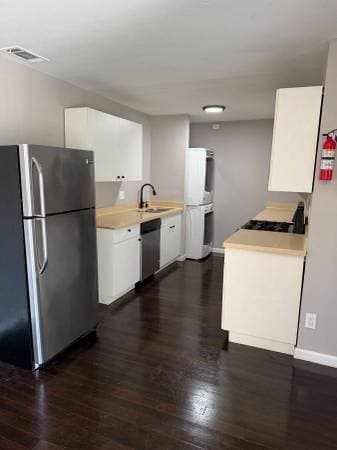 2BR/1BA Duplex · Emeryville photo 3