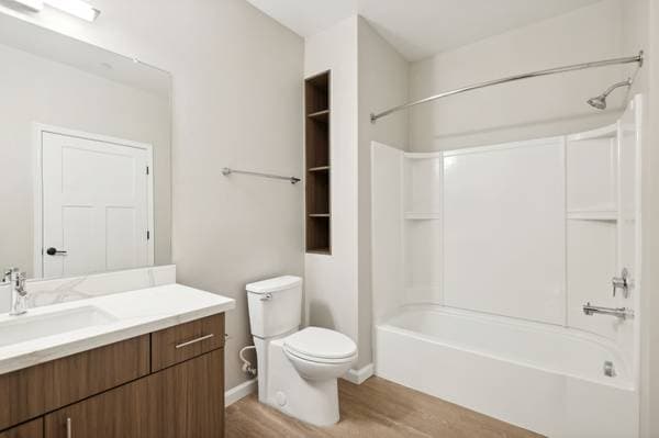 1BR/1BA Apartment on Baywood Drive · Petaluma photo 2