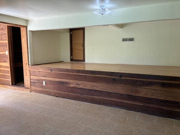 2BR/1BA Single Family House on B Terrace Drive · Santa Rosa photo 4