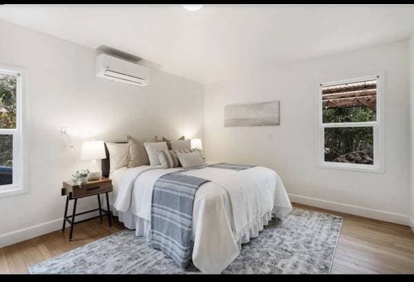 1BR/1BA Apartment · Santa Cruz photo 1