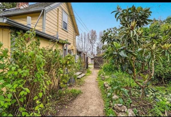 1BR/1BA Apartment · Santa Cruz photo 2