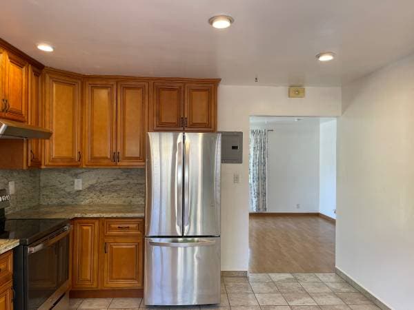 2BR/1BA Apartment on Colony St. Apt. B · Mountain View photo 2