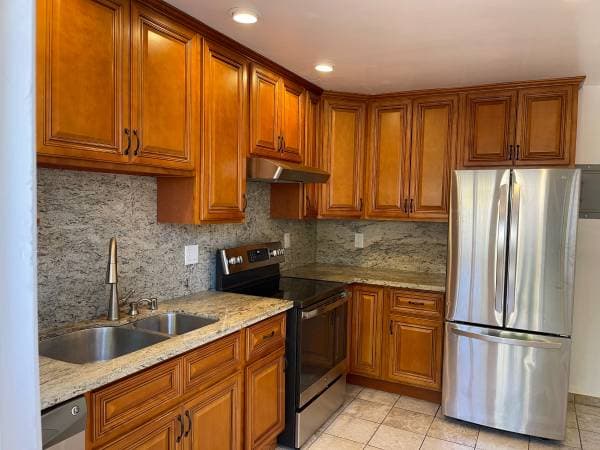 2BR/1BA Apartment on Colony St. Apt. B · Mountain View photo 3