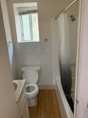 2BR/1BA In Law Adu · Oakland photo 4