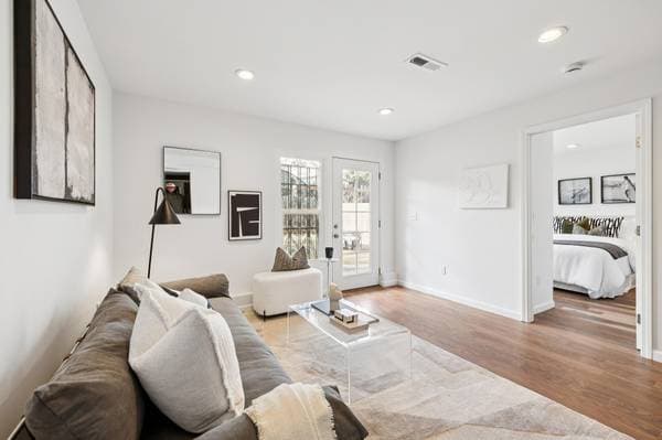 2BR/2BA In Law Adu on Hampshire Court · Daly City photo 1
