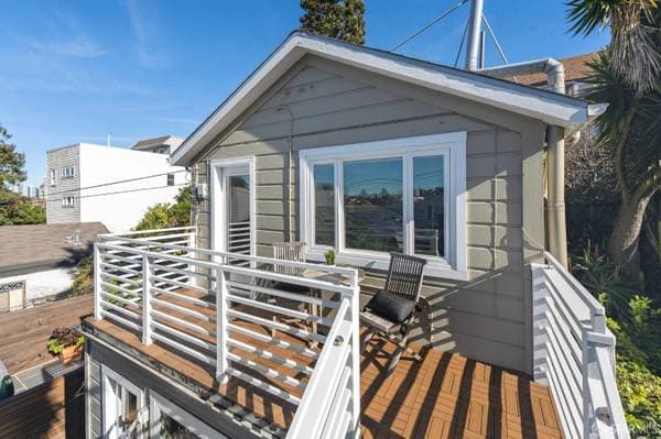 1BR/1BA Single Family House on Arkansas Street · San Francisco photo 1