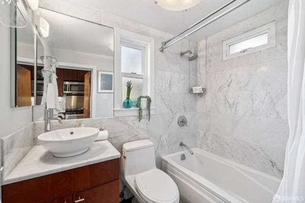 1BR/1BA Single Family House on Arkansas Street · San Francisco photo 4