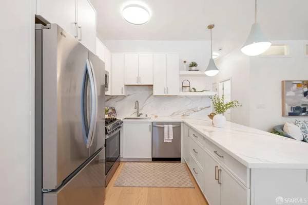 2BR/2BA Condo on Birch Street · San Francisco photo 4