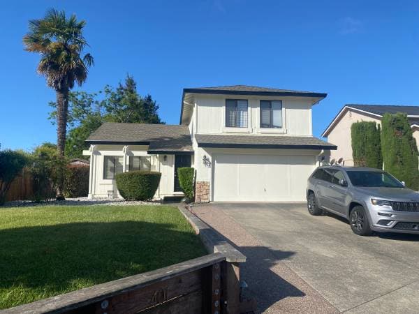 3BR/3BA Single Family House on Chaco Canyon Ct · Petaluma photo 1