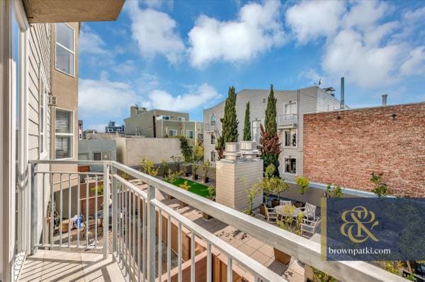 2BR/2BA Condo on South Van Ness Ave · San Francisco photo 5