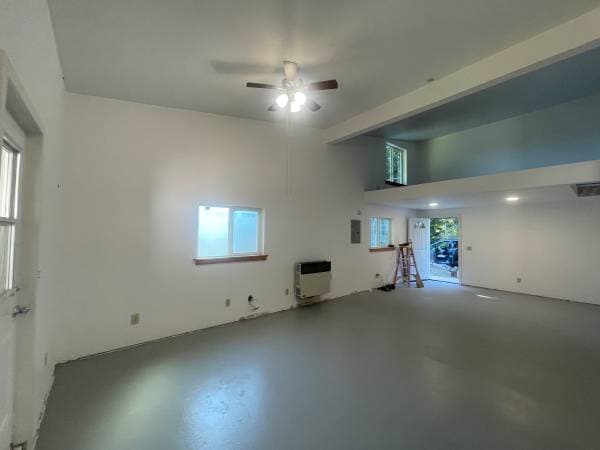 2BR/1BA Single Family House on Roseman Creek Road · Point Arena photo 5