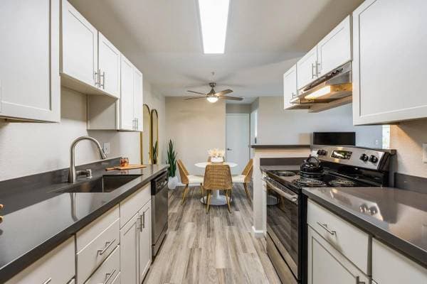 2BR/2BA Apartment on Industrial Blvd · Hayward photo 2