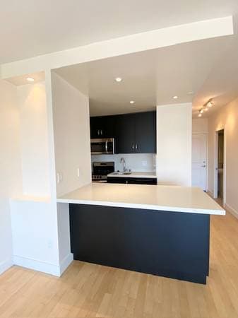 1BR/1BA Apartment on Pine St · San Francisco photo 5
