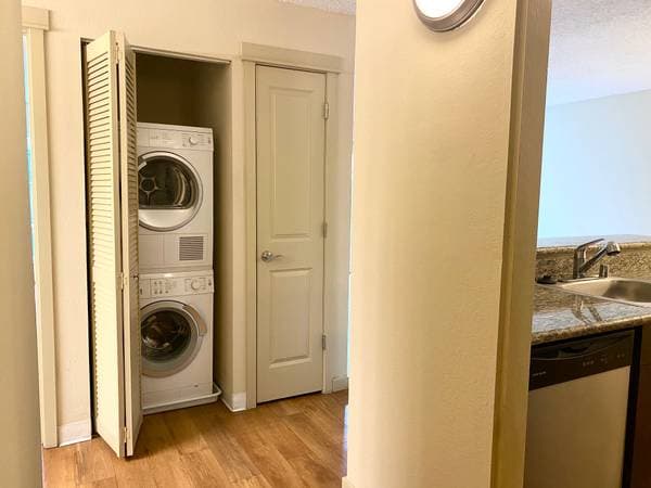 1BR/1BA Apartment on Creekside Drive · Walnut Creek photo 5