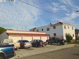 2BR/1BA Apartment · Oakland photo 1