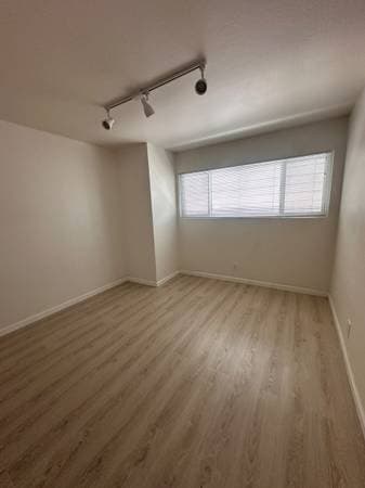 1BR/1BA Apartment · San Francisco photo 5