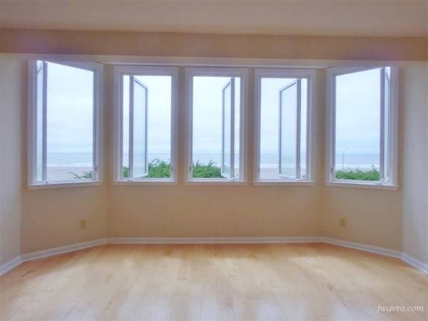 3BR/2BA Condo · San Francisco photo 4