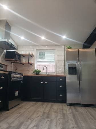 1BR/1BA Single Family House on Sandia Avenue · Santa Clara photo 1