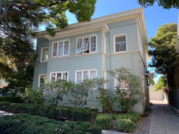 0BR/1BA Apartment · Berkeley photo 1