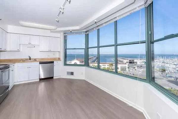 Flats on Townsend Street · San Francisco photo 5
