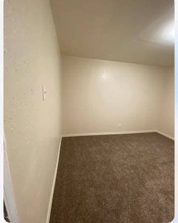 2BR/1BA Single Family House · San Bruno photo 4