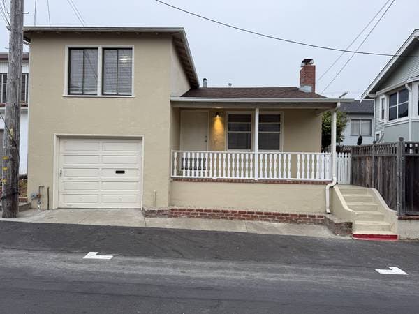 2BR/2BA Single Family House on 2nd Ln · South San Francisco photo 1