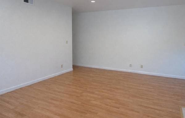 2BR/1BA Single Family House · Union City photo 1