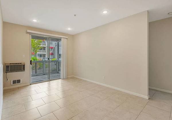 250 Santa Fe Terrace, Sunnyvale, CA 94085 photo 4