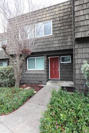3BR/3BA Townhouse on W. College Ave. · Santa Rosa photo 1