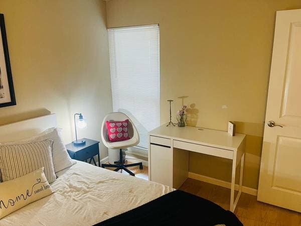 2BR/1BA Apartment · Moraga photo 5