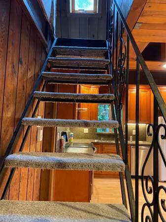 2BR/1BA Single Family House · La Honda photo 5