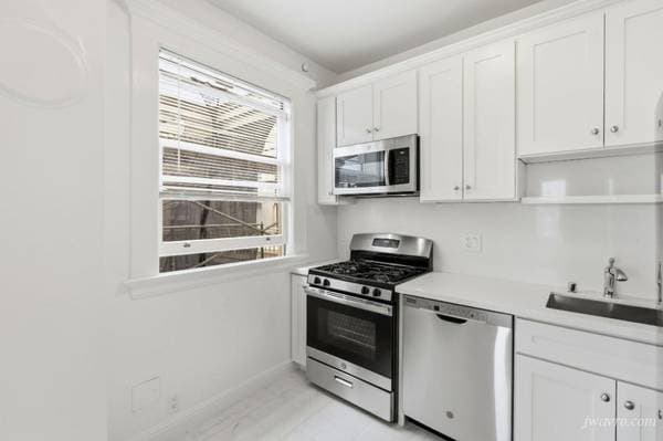 1BR/1BA Apartment · San Francisco photo 2